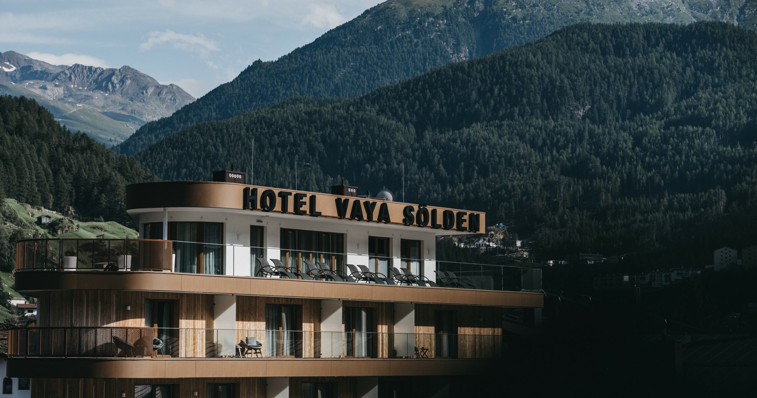 VAYA Sölden Österreich Außenansicht Profil VAYA Sölden Österreich Außenansicht Profil
